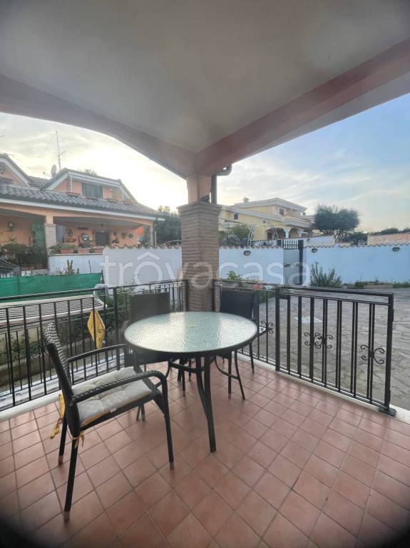casa indipendente in vendita ad Ardea in zona Nuova Florida