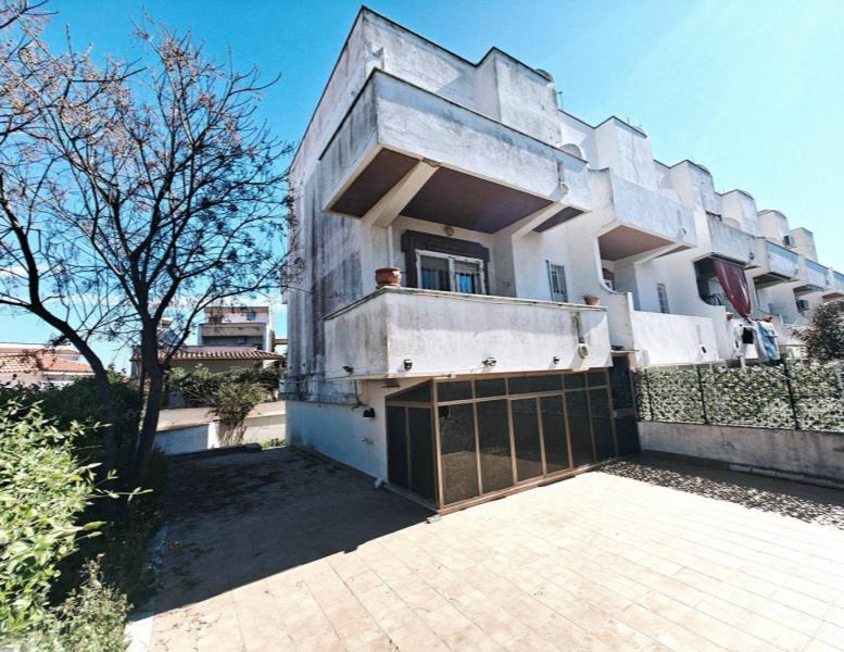 casa indipendente in vendita ad Ardea