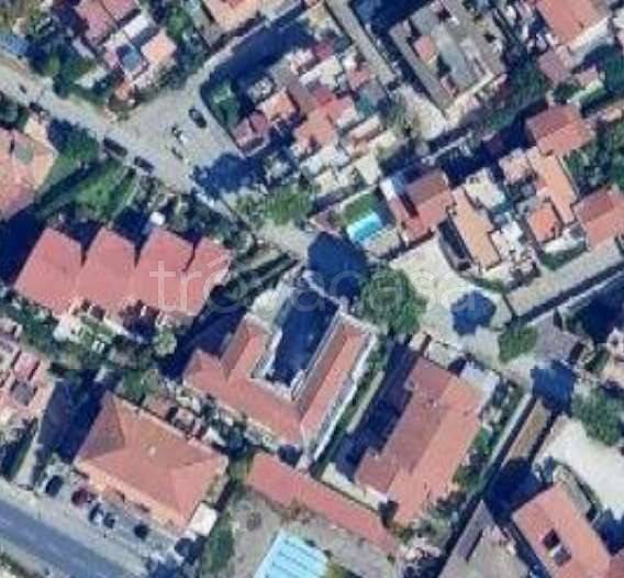 appartamento in vendita ad Ardea in zona Marina di Ardea