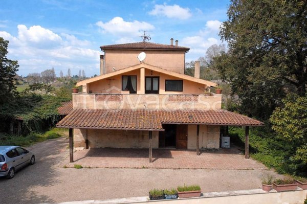 casa indipendente in vendita ad Ardea