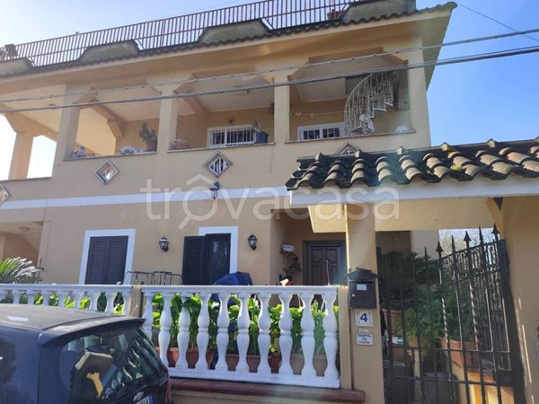 appartamento in vendita ad Ardea in zona Castagnetta