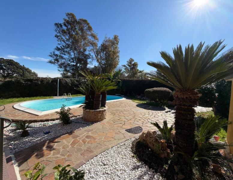 casa indipendente in vendita ad Ardea in zona Nuova Florida