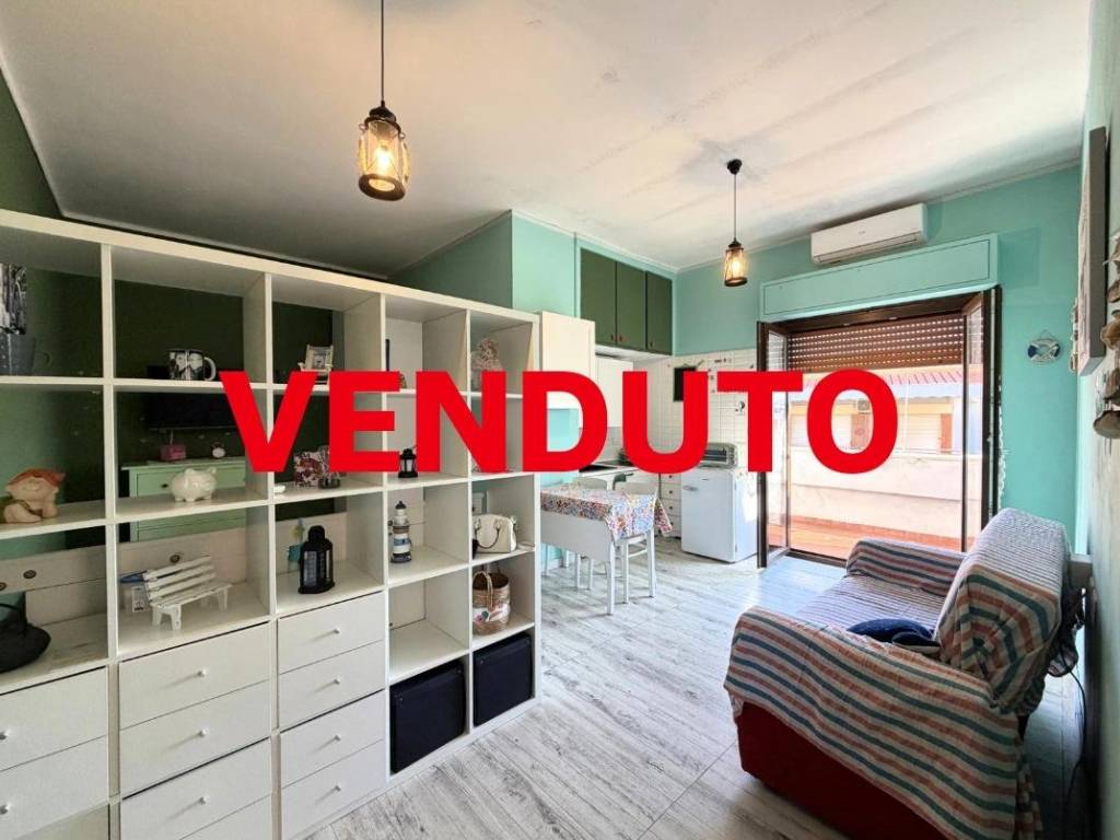 appartamento in vendita ad Ardea in zona Marina di Ardea