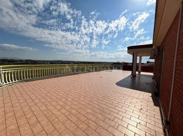 appartamento in vendita ad Ardea in zona Marina di Ardea