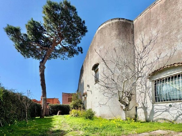casa indipendente in vendita ad Ardea in zona Colle Romito