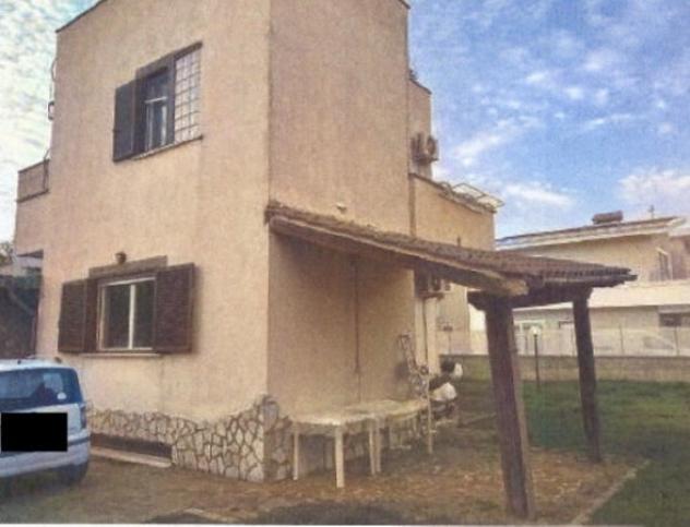 casa indipendente in vendita ad Ardea in zona Nuova California