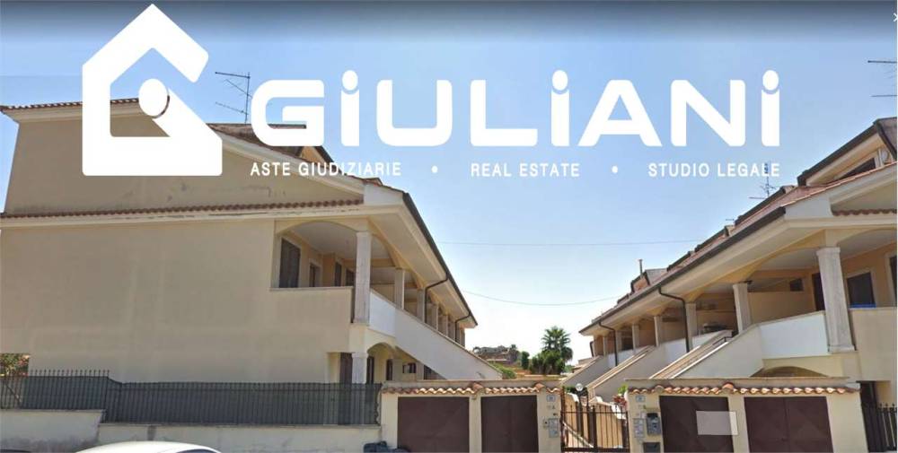 casa indipendente in vendita ad Ardea in zona Marina di Ardea