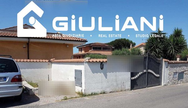 casa indipendente in vendita ad Ardea in zona Marina di Ardea