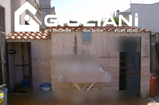 casa indipendente in vendita ad Ardea in zona Marina di Ardea