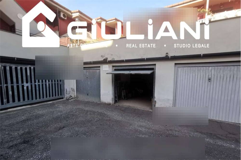 appartamento in vendita ad Ardea in zona Marina di Ardea