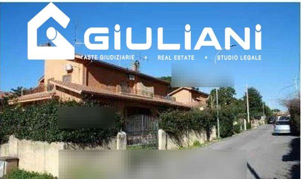 casa indipendente in vendita ad Ardea in zona Colle Romito