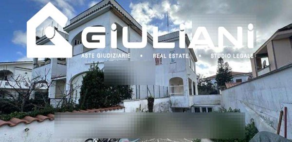 appartamento in vendita ad Ardea in zona Colle Romito