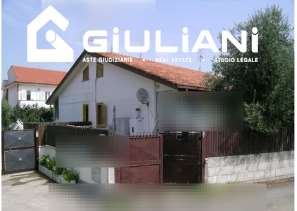 casa indipendente in vendita ad Ardea