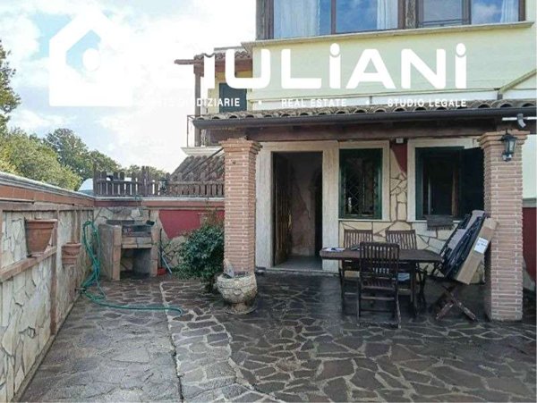 casa indipendente in vendita ad Ardea