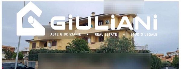 appartamento in vendita ad Ardea in zona Marina di Ardea