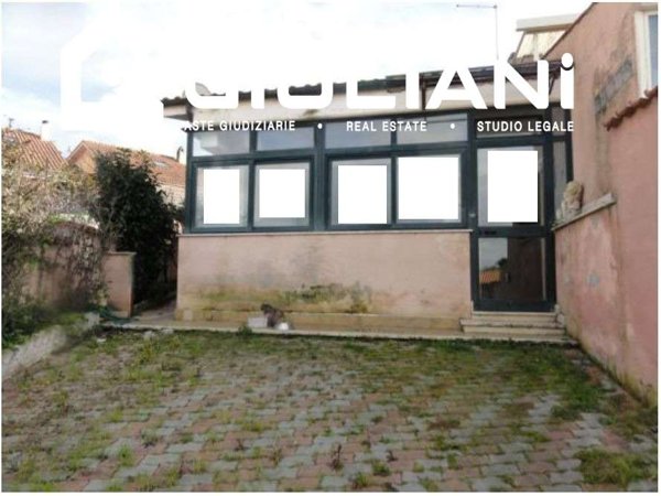 casa indipendente in vendita ad Ardea