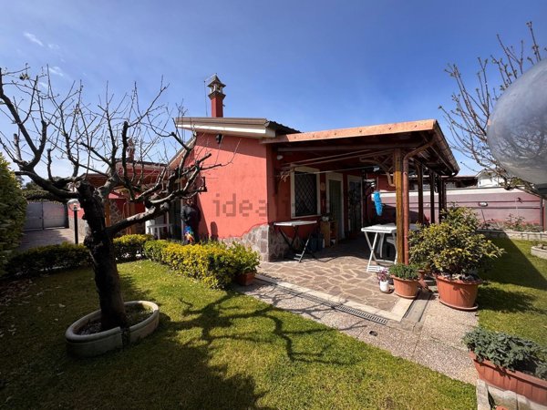 casa indipendente in vendita ad Ardea