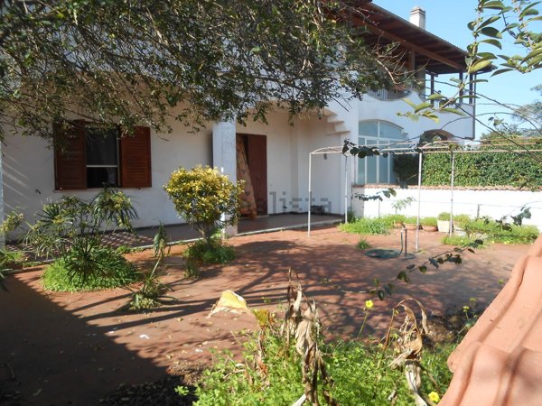 appartamento in vendita ad Ardea in zona Colle Romito