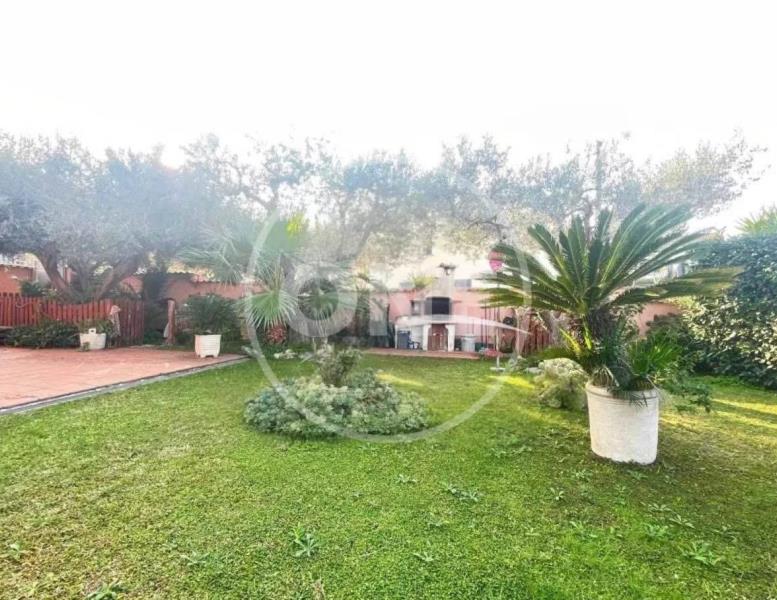 casa indipendente in vendita ad Ardea in zona Nuova Florida