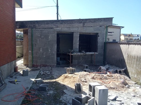 appartamento in vendita ad Ardea in zona Marina di Ardea