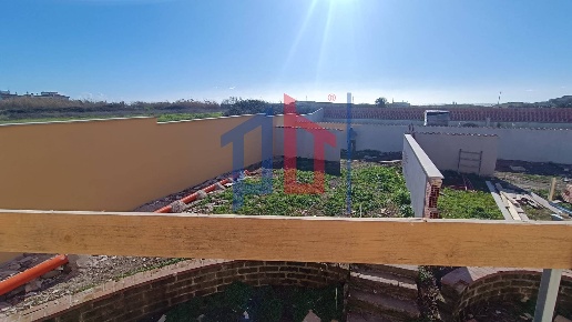 appartamento in vendita ad Ardea in zona Marina di Ardea
