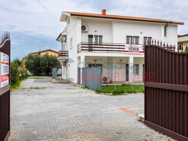appartamento in vendita ad Ardea