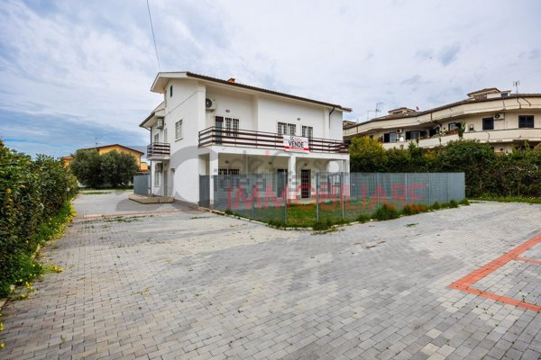 appartamento in vendita ad Ardea