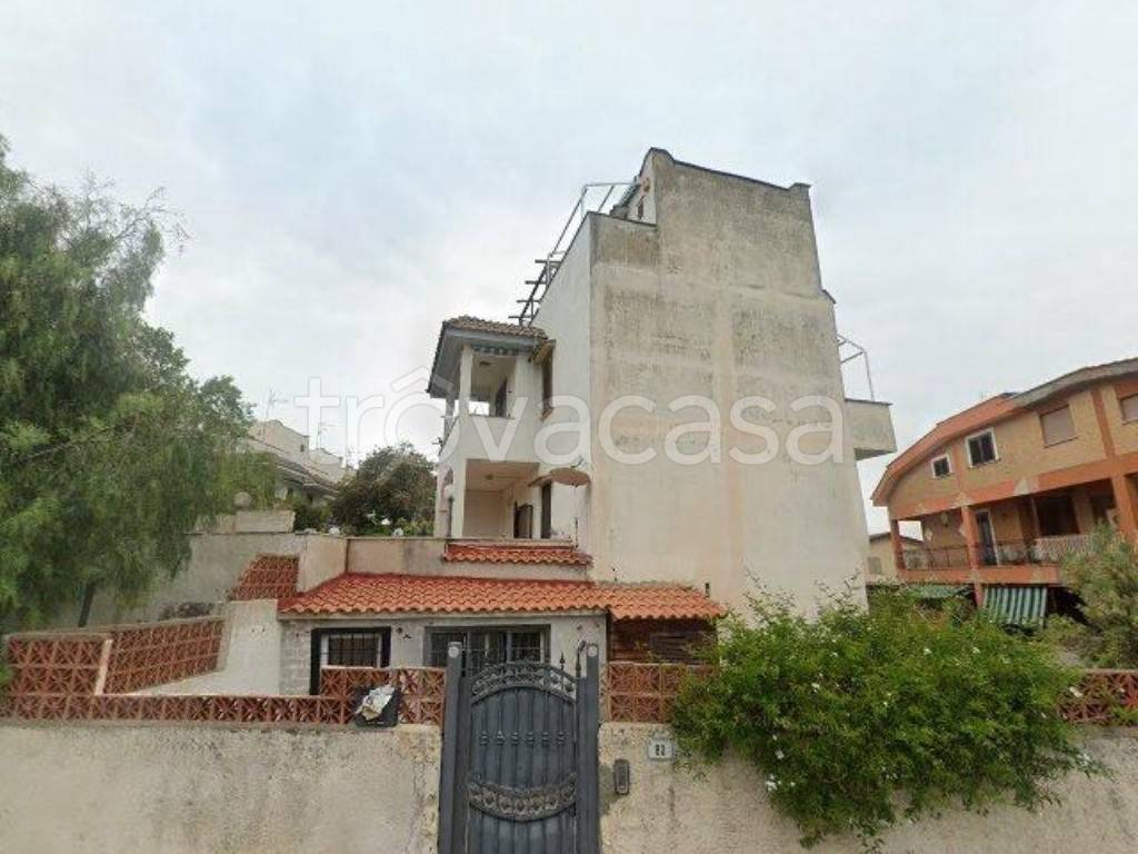 casa indipendente in vendita ad Ardea in zona Nuova California