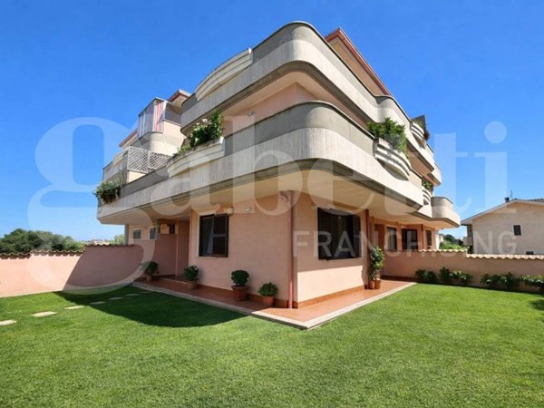 appartamento in vendita ad Ardea