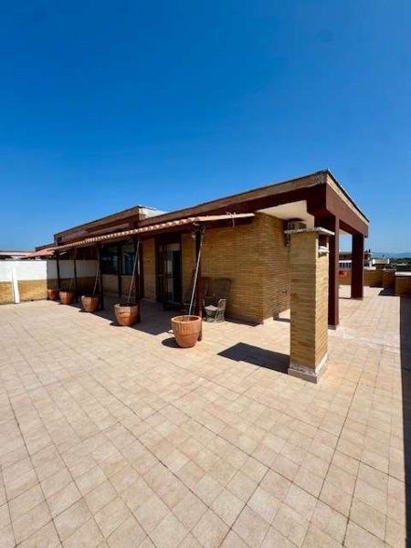 appartamento in vendita ad Ardea in zona Marina di Ardea