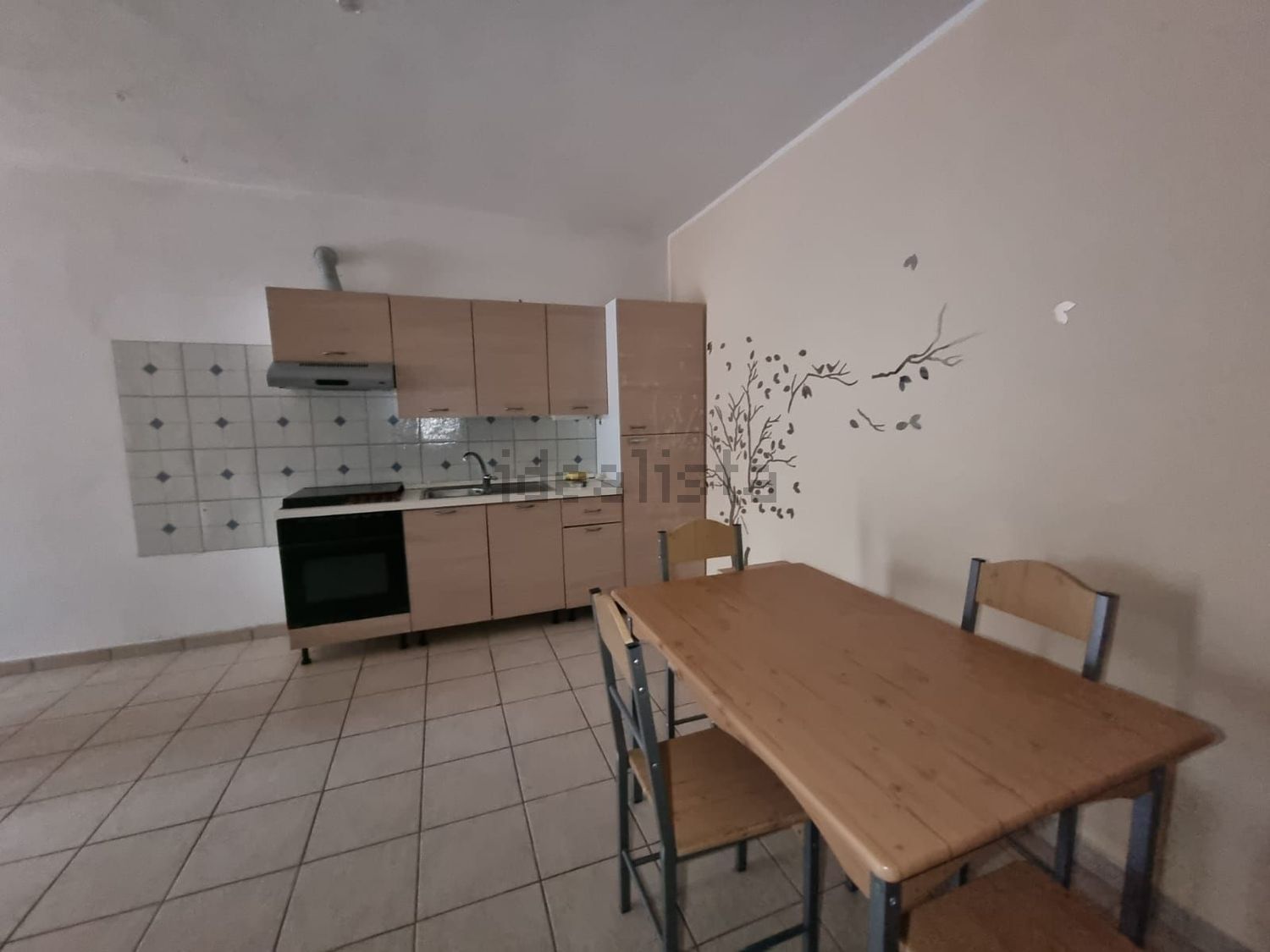 appartamento in vendita ad Ardea in zona Villaggio Ardeatino