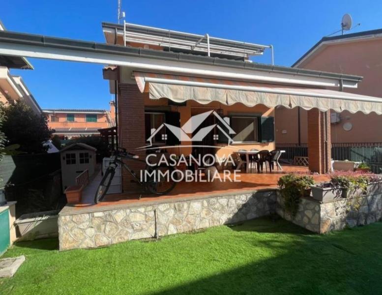 casa indipendente in vendita ad Ardea in zona Nuova Florida