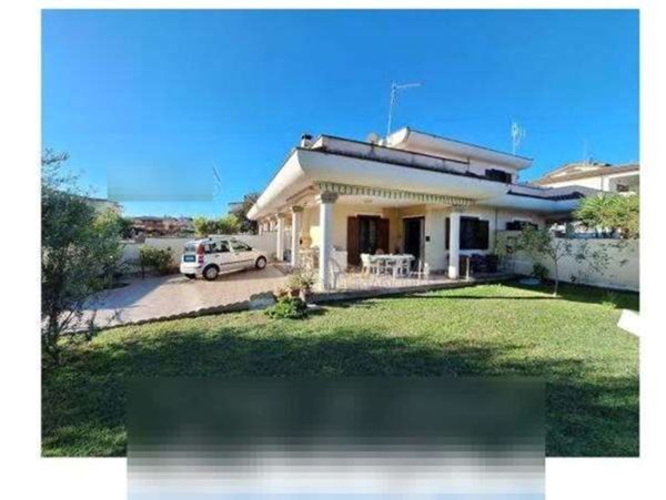 casa indipendente in vendita ad Ardea