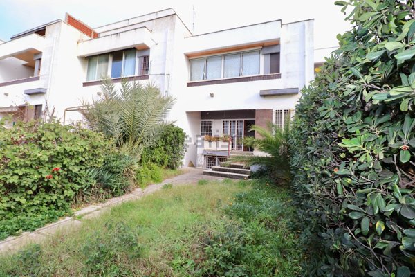 esavano in vendita ad Ardea