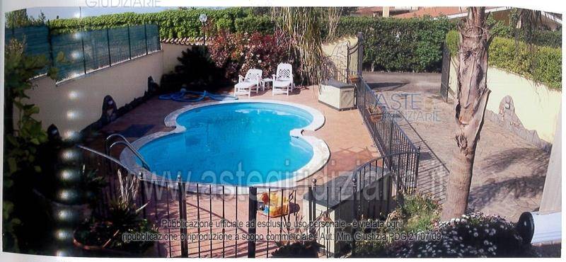 casa indipendente in vendita ad Ardea in zona Nuova Florida