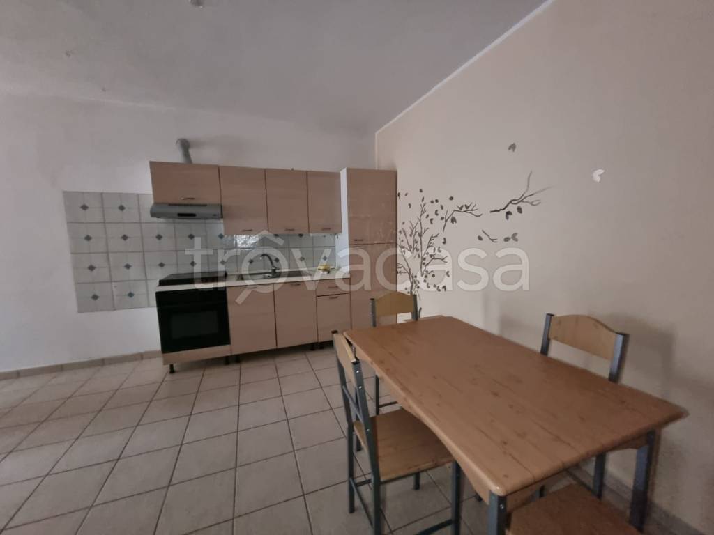 appartamento in vendita ad Ardea in zona Montagnano