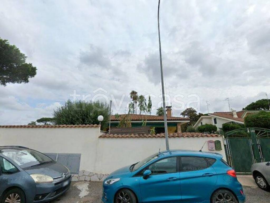 casa indipendente in vendita ad Ardea in zona Nuova California