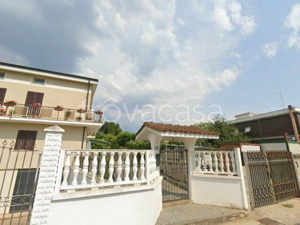 casa indipendente in vendita ad Ardea in zona Nuova Florida