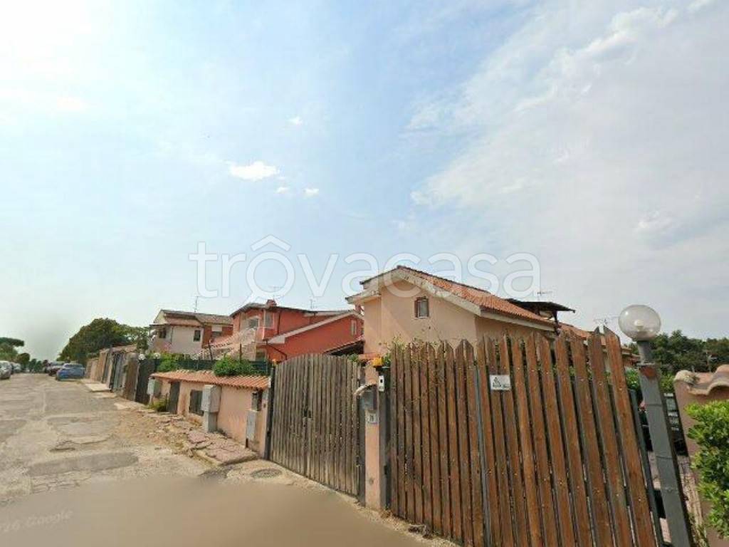 appartamento in vendita ad Ardea in zona Nuova Florida