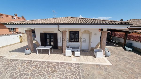 appartamento in vendita ad Ardea in zona Nuova Florida