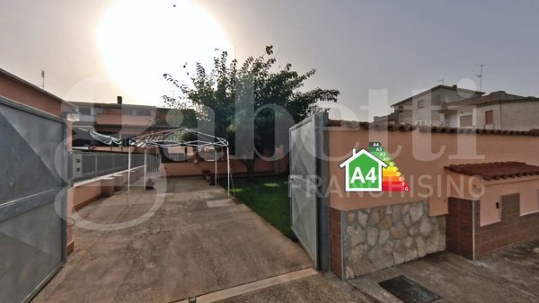 appartamento in vendita ad Ardea in zona Banditella