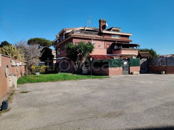 appartamento in vendita ad Ardea in zona Banditella