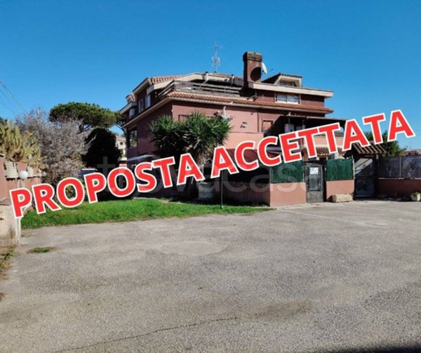 appartamento in vendita ad Ardea in zona Banditella