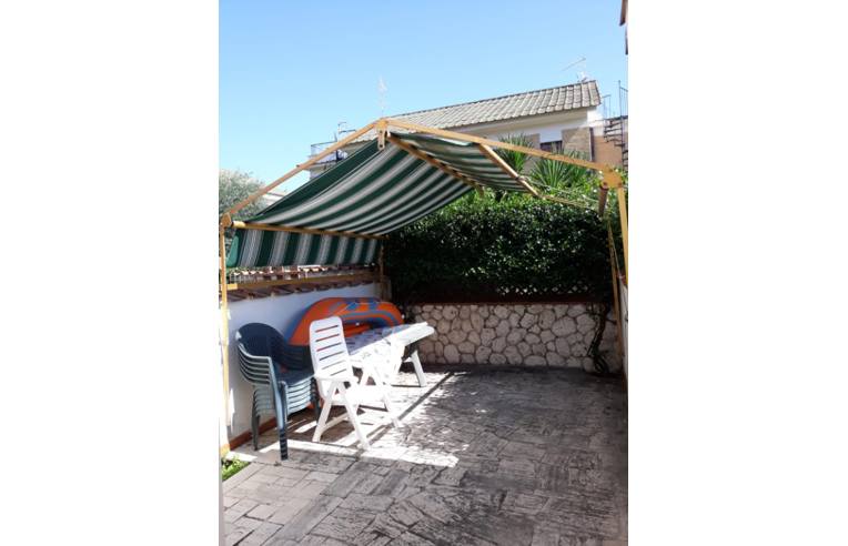 casa indipendente in vendita ad Ardea