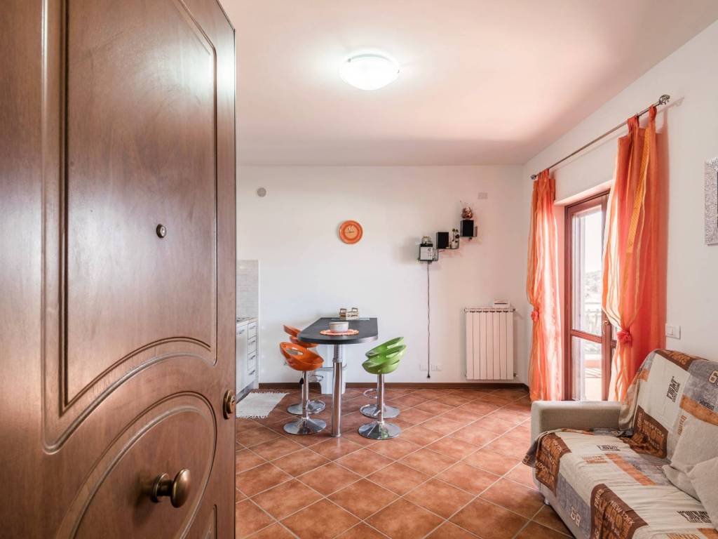 appartamento in vendita ad Ardea in zona Nuova California