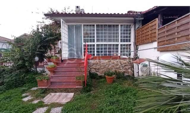 casa indipendente in vendita ad Ardea in zona Nuova California