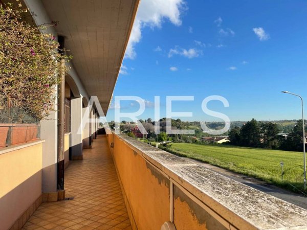 appartamento in vendita ad Ardea in zona Banditella