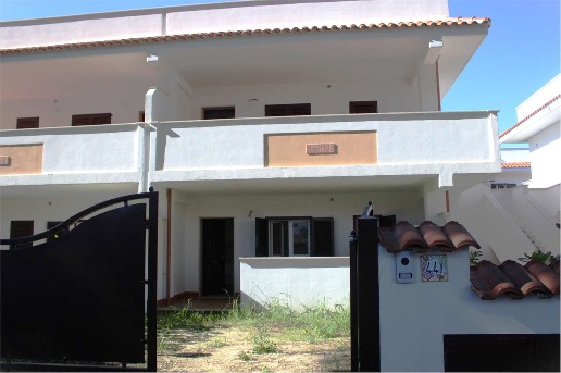 appartamento in vendita ad Ardea in zona Marina di Ardea