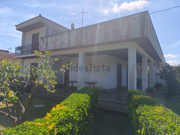 casa indipendente in vendita ad Ardea in zona Colle Romito