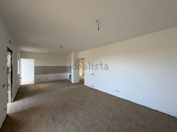 appartamento in vendita ad Ardea in zona Nuova Florida